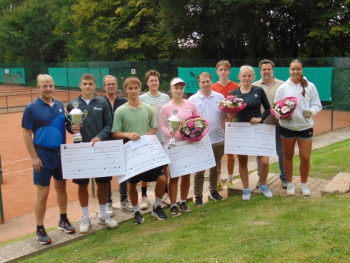 SiegerInnen und Platziertierte beim diesjährigen LTS Cup